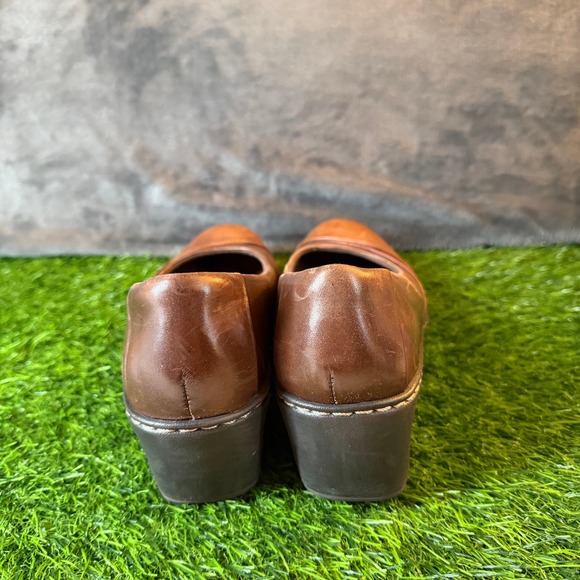 Cobb Hill Brown Leather Wedge Pumps Round Toe Slip On Shoes CAF01BRM Womens 8.5 - Picture 7 of 13